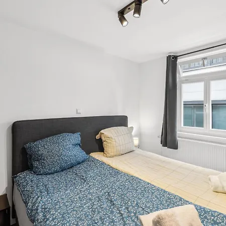 Suite Modern Fuer 6 Aalen Wlan Netflix