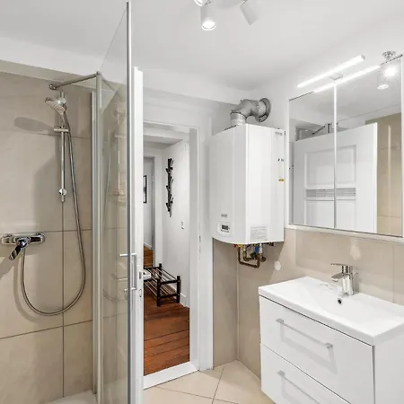 Suite Modern Fuer 6 Aalen Wlan Netflix Appartamento *