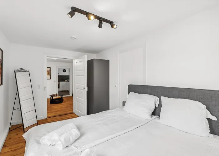 Suite Modern Fuer 6 Aalen Wlan Netflix